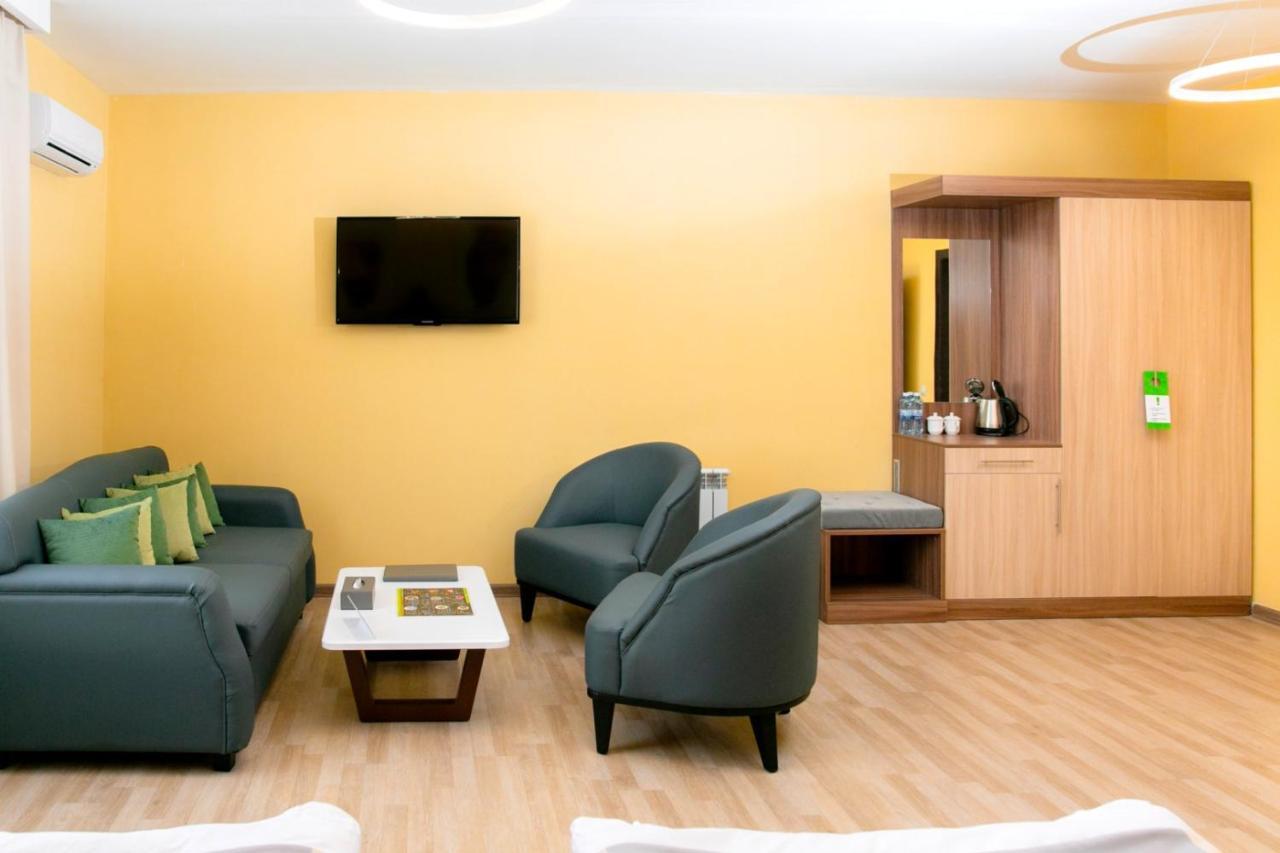 Koktem Burabay Hotell Exteriör bild
